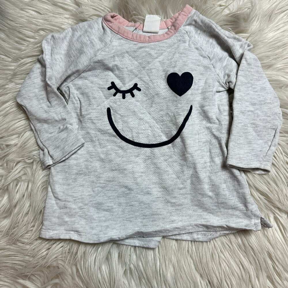 H&M winky face long sleeve top size 9-12 months // 3683